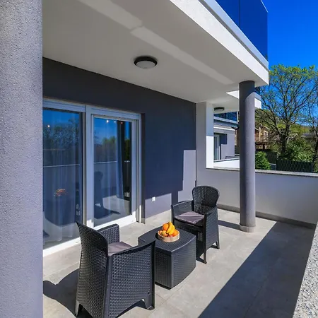 Hermosa Villa